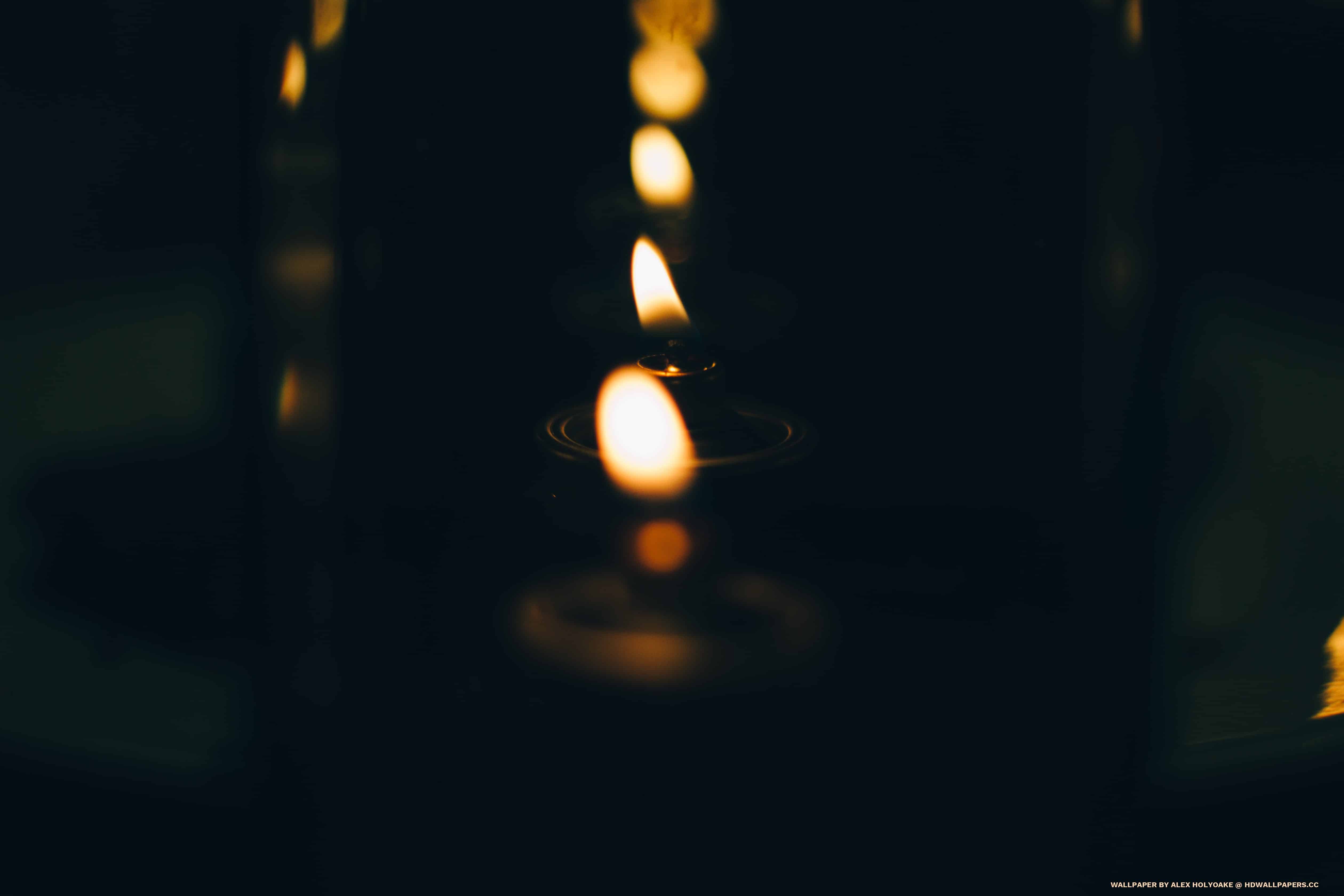 Candle Reflection - Hd Wallpapers